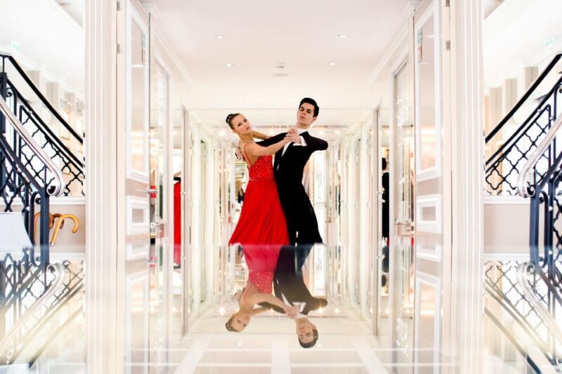 Vienna: Private Waltz Workshop for groups (4-14 guests) - Key Points