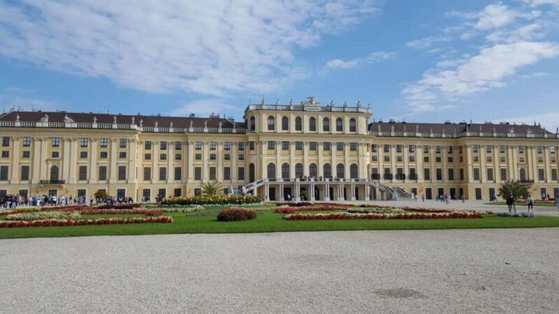 Vienna: Schönbrunn Palace & Christmas Market Walking Tour - Final Thoughts