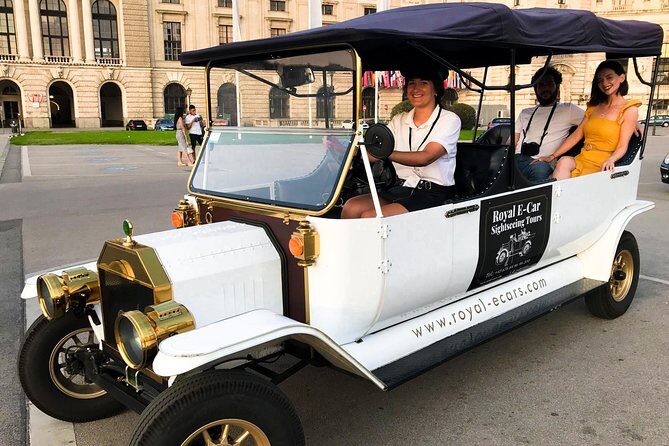Vienna: Silver Tour (30 min) Vienna City Center Sightseeing Tour - A Detailed Look at the Vienna: Silver Tour