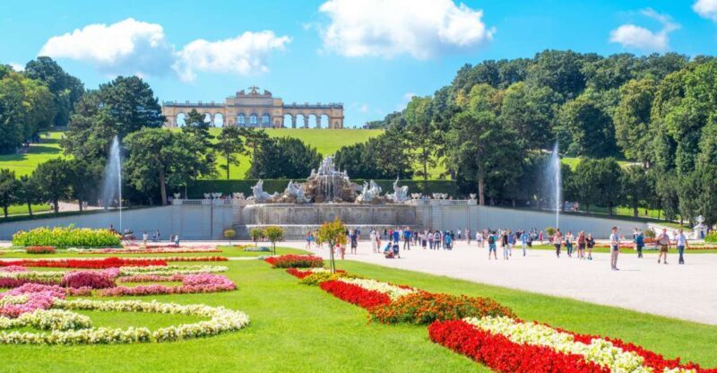 Vienna: Skip-the-Line Schonbrunn Palace and Gardens Tour - A Deep Dive into the Schönbrunn Experience
