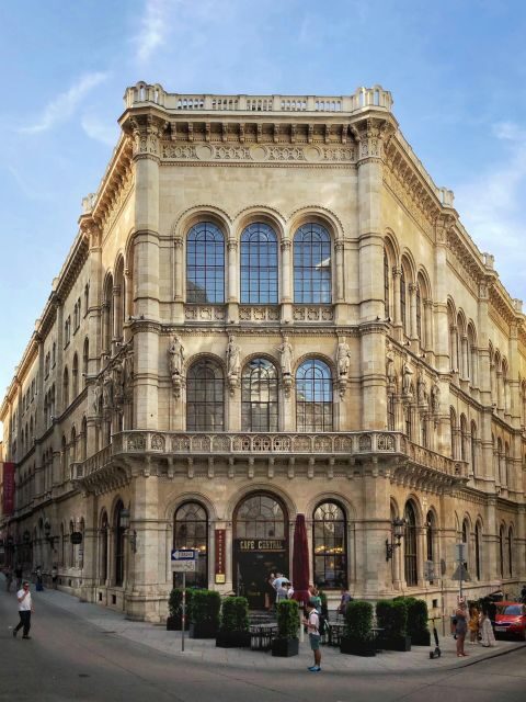 Vienna: Tour with Private Guide - FAQ