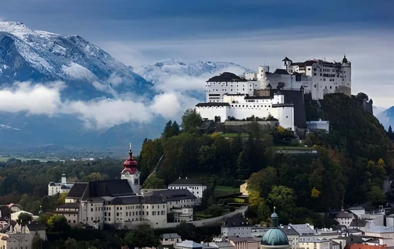 Vienna: Traunsee, Hallstatt, and Salzburg Day Tour - Exploring Austria in One Day: The Complete Breakdown