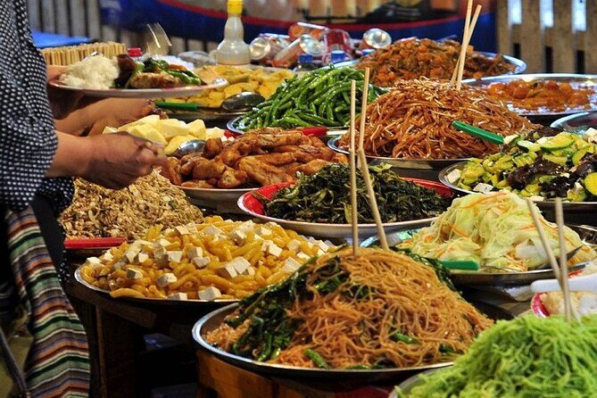 Vientiane Cuisine & Culture: The Hungry Tuk Tuk - Key Points