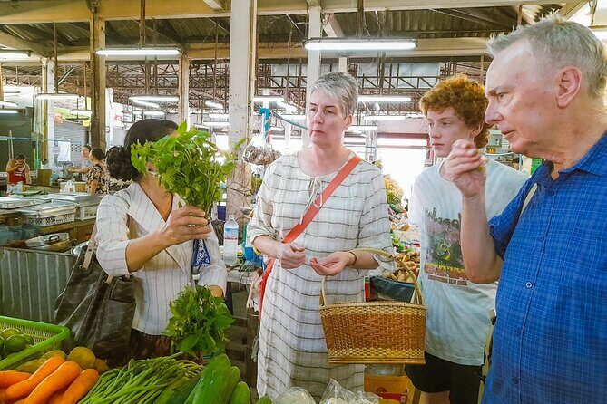 Vientiane Private Lao Cooking Class with Market Tour and Lunch - Key Points