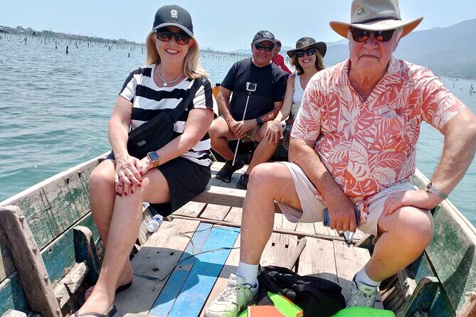 Vietnam/Lang Co Oyster Tour by Fishing & Tasting Oyster Flavors - An In-Depth Look at the Lang Co Oyster Tour