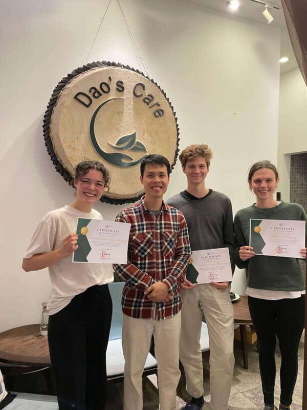 Vietnamese deep tissue neck and shoulder massage class - Key Points