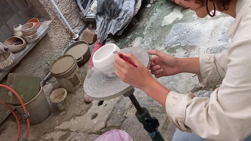 Vietri sul Mare: majolica decoration workshop - The Sum Up