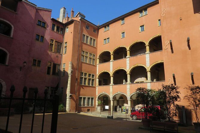 Vieux Lyon Cultural & Historical Walking Guided Tour (English) - Frequently Asked Questions
