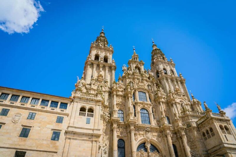 Vigo: Santiago de Compostela Guided Tour with Cathedral - Vigo: Santiago de Compostela Guided Tour with Cathedral