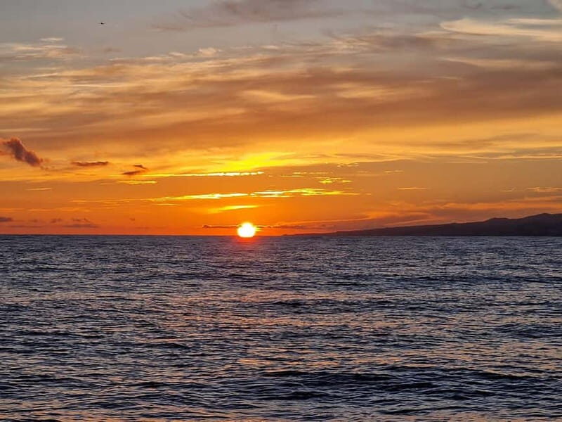 Vila Franca do Campo: Sunset Boat Tour with Drink and Cake - Key Points