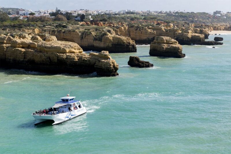 Vilamoura: Benagil Cave Quest Boat Tour - Exploring the Algarve Coast: What to Expect from the Vilamoura Benagil Cave Boat Tour