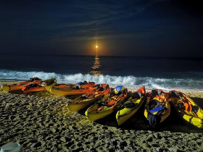 Villajoyosa: Moonlight kayaking and dinner under the stars - Key Points