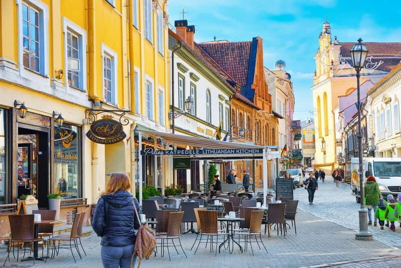 Vilnius: Capture the most Photogenic Spots with a Local - What to Expect from the Experience
