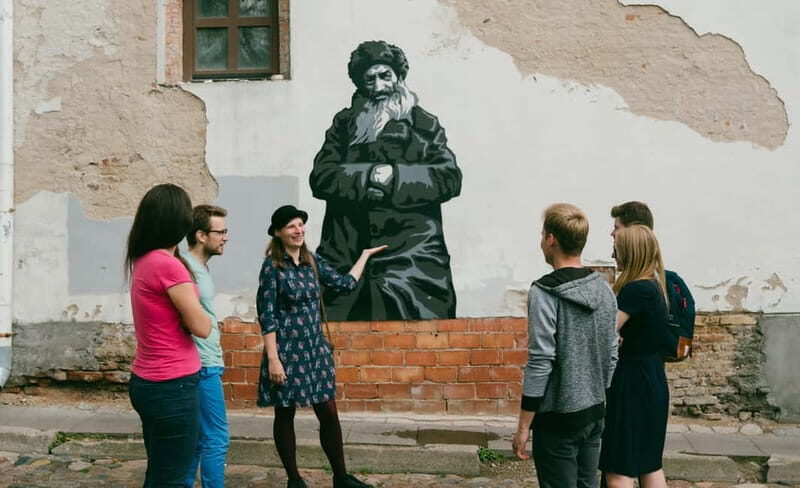 Vilnius Old Town walking tour with snacks - Who Will Enjoy This Tour?