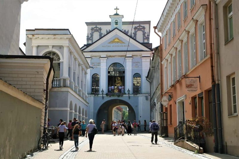 Vilnius: Then and Now Private Old Town Tour - An In-Depth Look at Vilnius: Then and Now
