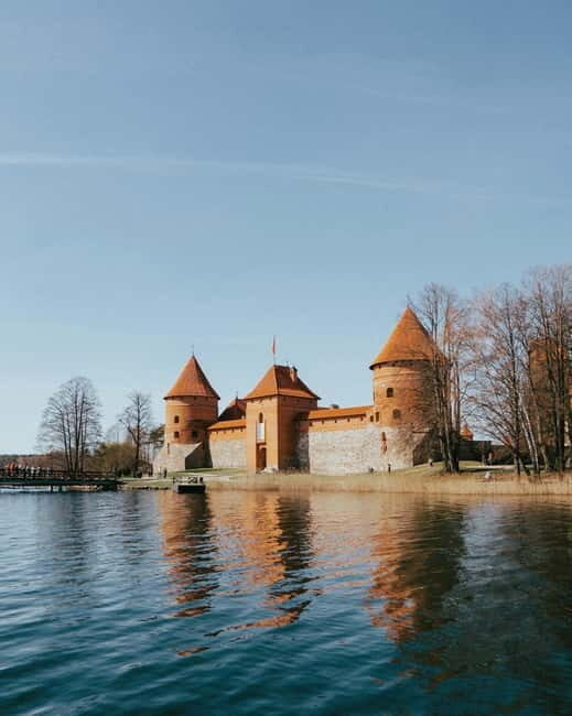 Vilnius to Trakai Island Guided Tour with Chocolate Tasting - An Authentic Taste of Lithuania’s Past and Present