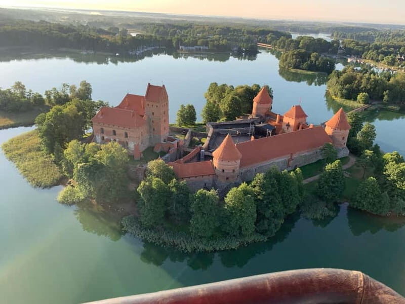 Vilnius:Hot Air Balloon Flight Over Trakai or Vilnius - Key Points
