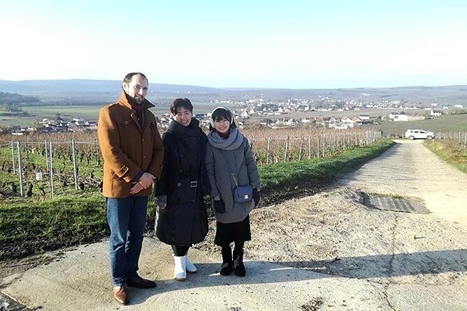 Vineyard tour & Tasting of all our lineup - Key Points