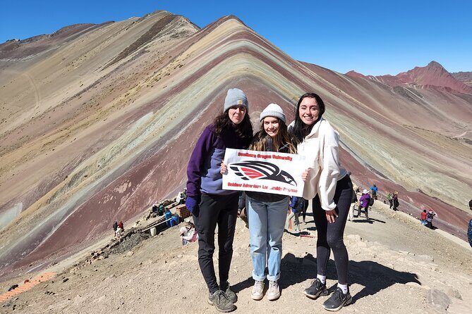 Vinincunca Rainbow Mountain Tour and optional visit to Red Valley. - Who Should Consider This Tour?
