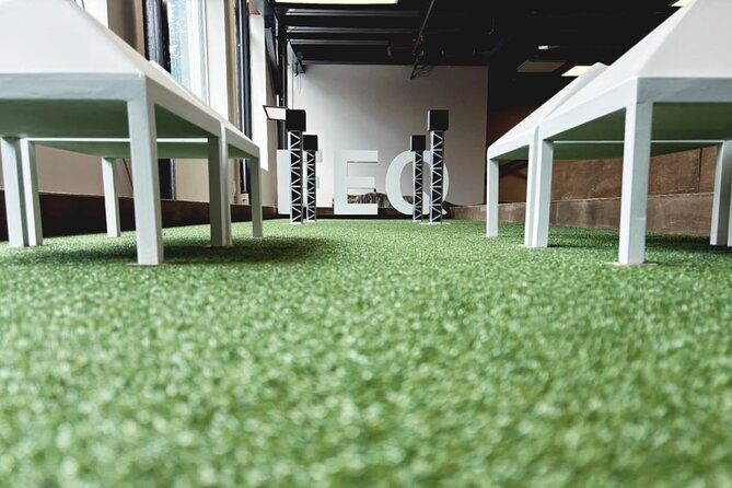 Vintage and Immersive Mini Golf in Quebec for All Ages - A Closer Look at the Vintage Mini Golf in Quebec City