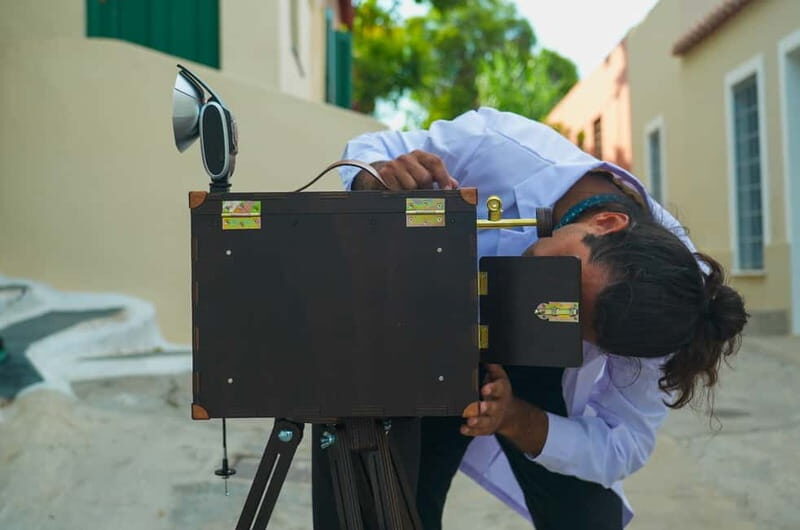 Vintage photoshooting with a box camera - Is This Experience Worth It?