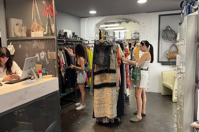 Vintage Shopping Tour in Milan - FAQs