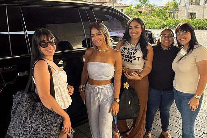 VIP Cadillac Luxury Transfer from Punta Cana Bávaro - Who Would Love This Experience