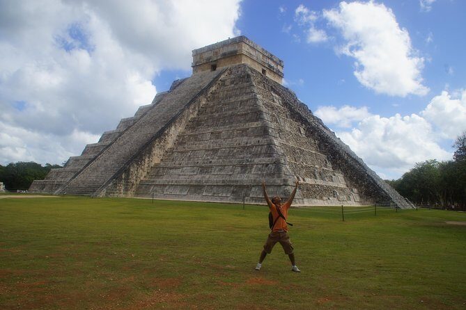VIP Chichen Itza Private Tour - Luxury Car - Analyzing the Value
