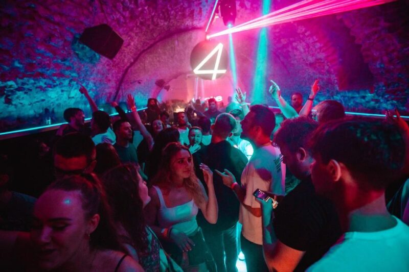 VIP Club Entry and Booth Booking - The Sum Up: Is This the Nightlife Experience You Need?