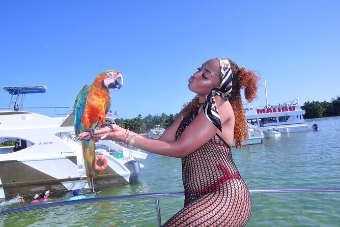 VIP Experience in Punta Cana Private Yacht - The Journey: From Coastline to Coral Reefs