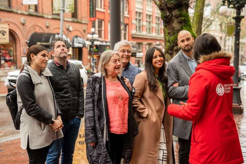VIP Gastronomic Gastown Walking Food Tour - Exploring Gastown: A Historic Neighborhood with a Modern Twist