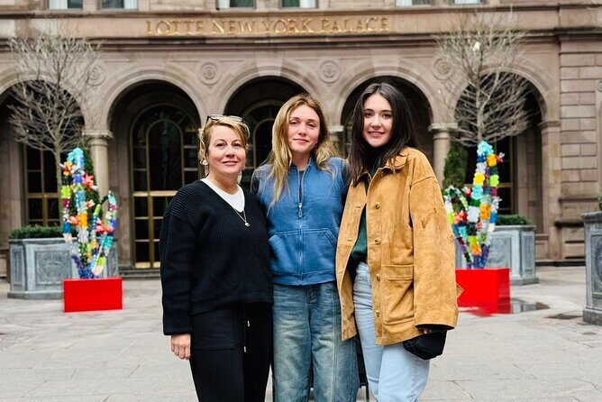 VIP Gossip Girl Tour - The VIP Gossip Girl Tour: An Inside Look at Manhattan’s Upper East Side Scene