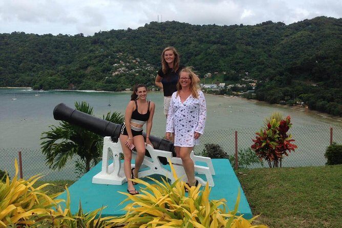 VIP Inclusive Private Tour of Island (Lunch, Drinks + Snorkeling) - Frequently Asked Questions