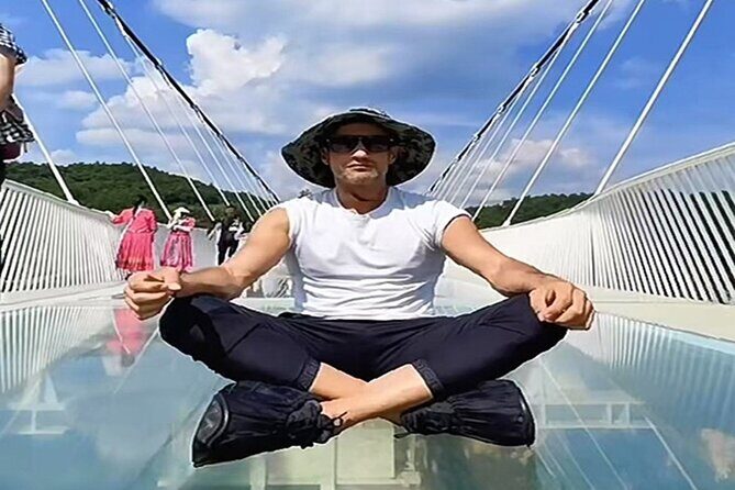 VIP Mini Group:Avatar Mountains & Tianmen Mountain & Glass Bridge - FAQ