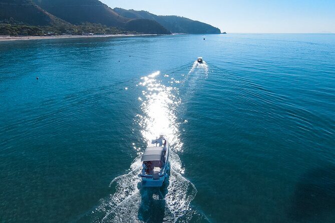 VIP Private Day Boat Trip to Gaeta and Sperlonga - Key Points