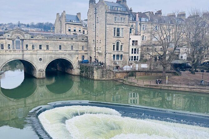 VIP Private Full-Day Tour: London to Cotswolds, Bath & Stonehenge - The Sum Up