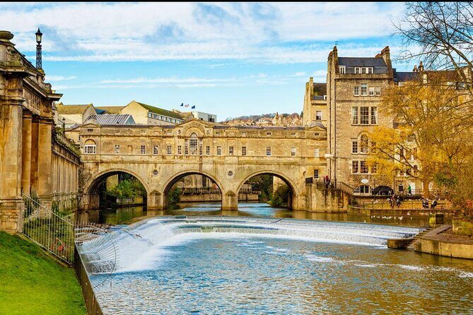 VIP Private Full-Day Tour: London to Cotswolds, Bath & Stonehenge - FAQs