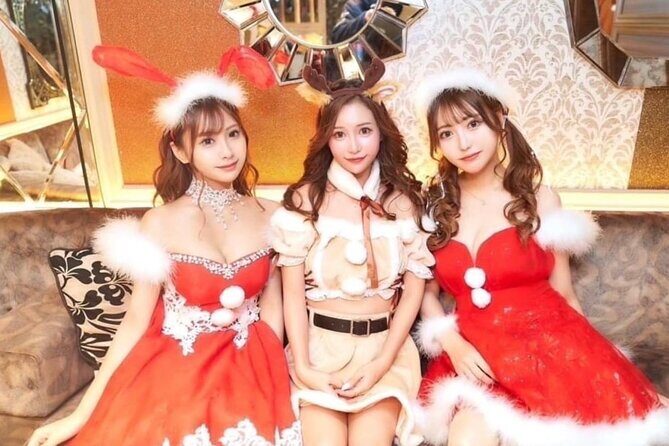 VIP Private Hostess Club Tour Tokyo Night Life Karaoke with Girls - Key Points