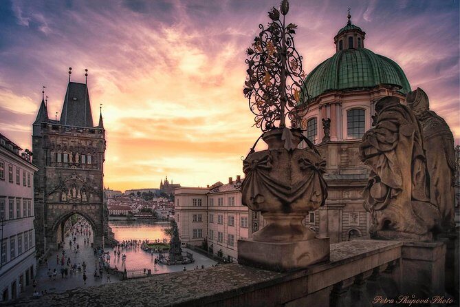 VIP Private tour Prague: Castle, Lunch, Beer, Boat - FAQ
