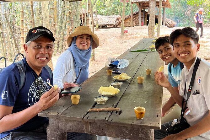 VIP Tour: Cu Chi Tunnels Half Day | Option: Real Shooting Guns - Key Points