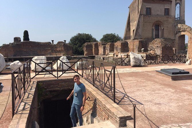 VIP Tour of the Colosseum, Forum & Palatine Hill by PhD Guide - FAQ