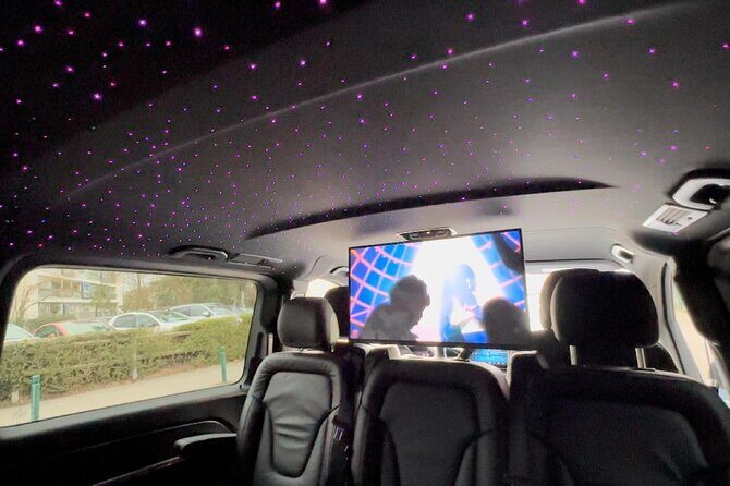 VIP VAN driver Transfer to Disneyland Paris - VIP VAN Driver Transfer to Disneyland Paris: A Practical Guide for a Smooth Journey