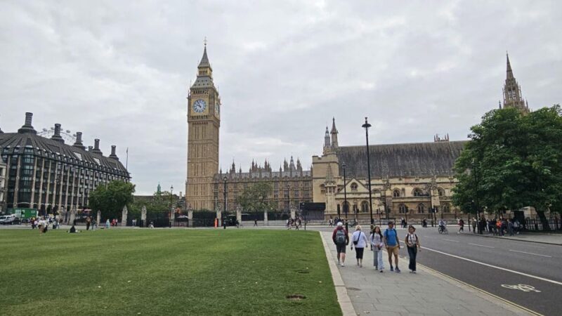 VIP Westminster Abbey & Upper Gallery and Buckingham Palace - Who Should Consider This Tour?