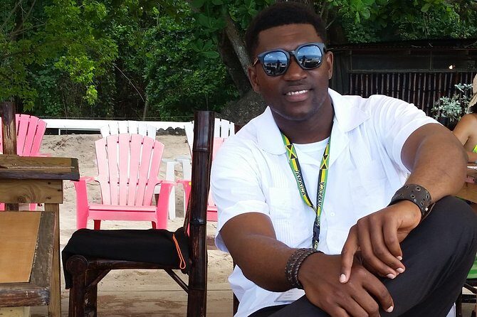 VIP***Private KINGSTON Airport Transfers to***OCHO RIOS**HOTELS** - Who Should Book This Service?