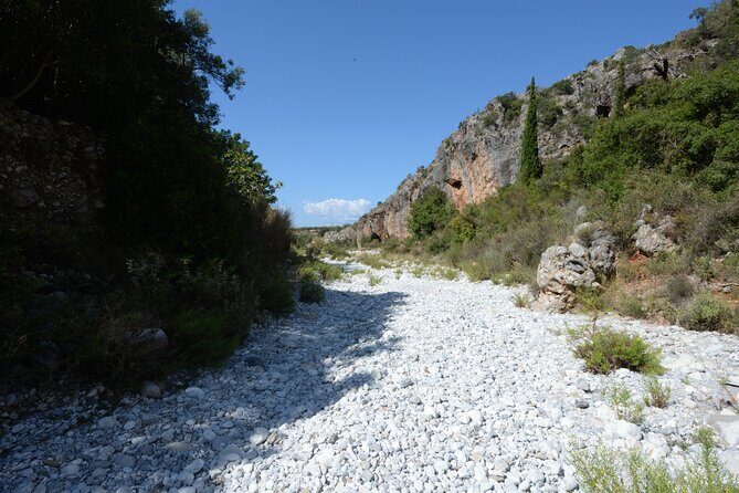 Viros Gorge hike - Key Points