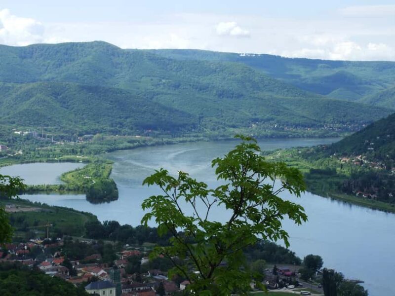 Visegrád Hike & Castle Tour with Ferry from Budapest - Who Will Love This Tour?