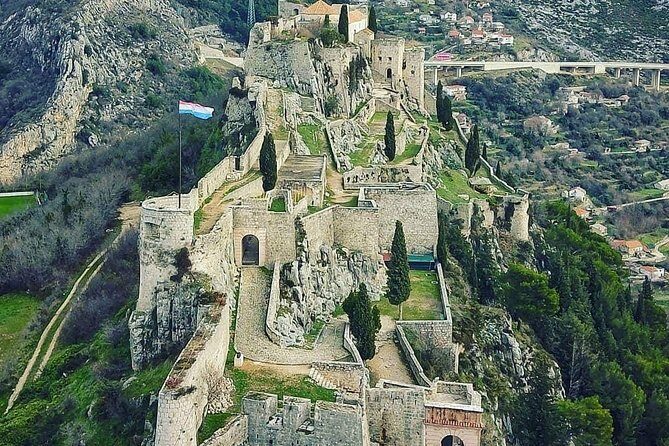 Visit Ancient Salona, Mighty Klis Fortress and Stella Croatica - The Logistics: Comfort and Convenience