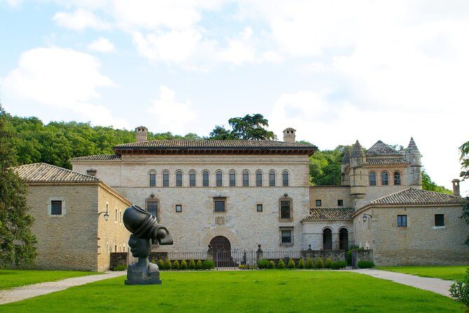 Visit and tasting in Otazu - A Scenic Walk Through History, Art, and Wine at Otazu