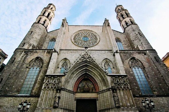Visit Barcelona Kickstart Tour (Tips & Tricks included) - A Walk Through Barcelona’s Highlights — What to Expect