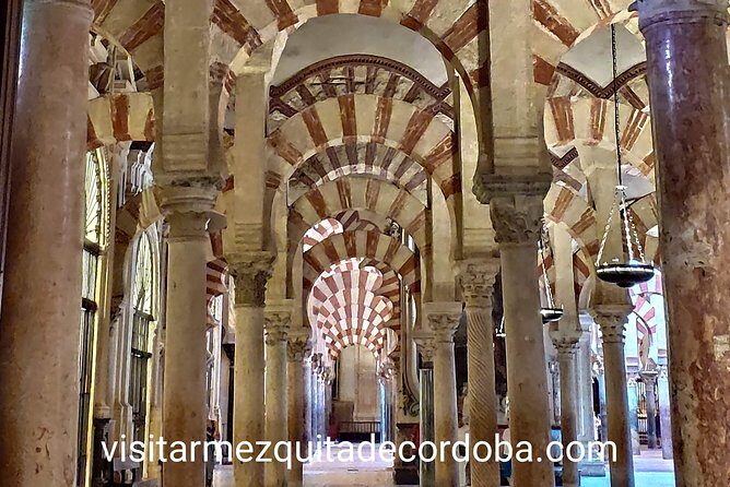 Visit Cathedral Mosque with official guide. Small groups - The Sum Up